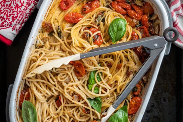 Spaghetti z piekarnika