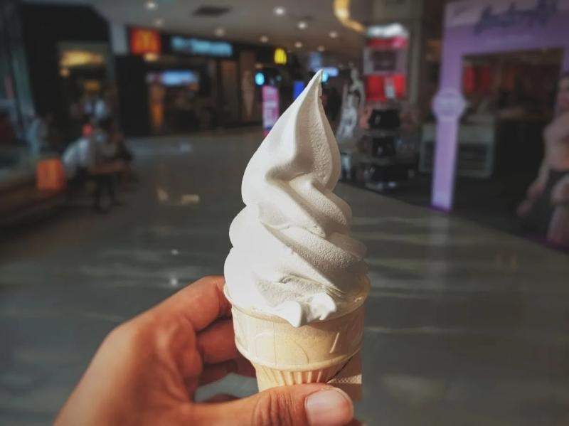 Jak przygotować idealne lody świderki z proszku? Poradnik krok po kroku