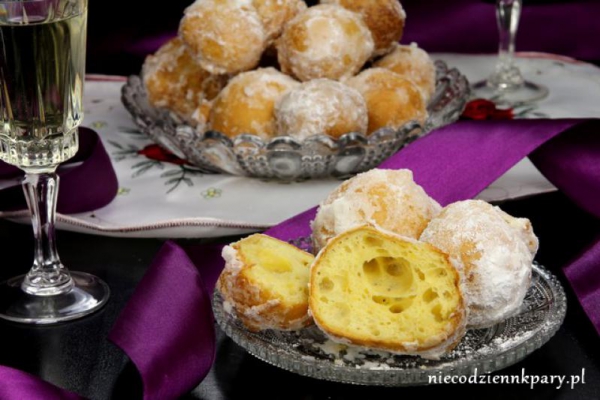 Pączki z serkiem mascarpone
