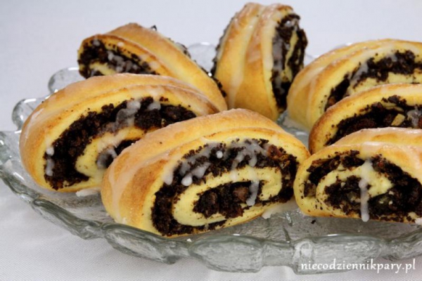 Drożdżówki z makiem