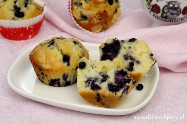 Muffinki z jagodami
