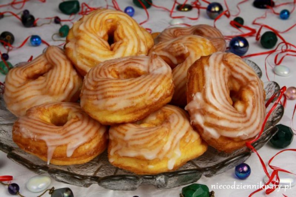 Pączki ptysiowe