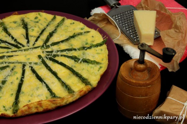 Omlet ze szparagami