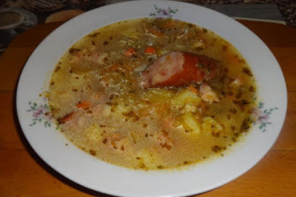 Kwaśnica na wędzonym boczku.
