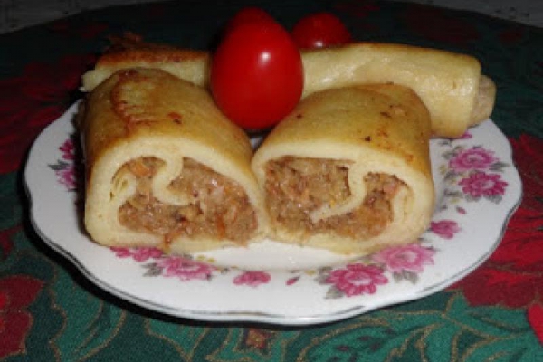 Krokiety z kapustą i prawdziwkami.