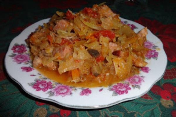 Tradycyjny polski bigos.