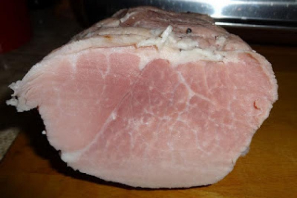 Szynka wieprzowa, parzona.
