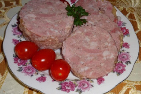 Mielonka wieprzowa (wersja konserwa w słoiku).