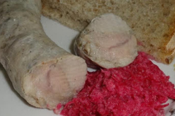 Ruska,biała kiełbasa parzona.