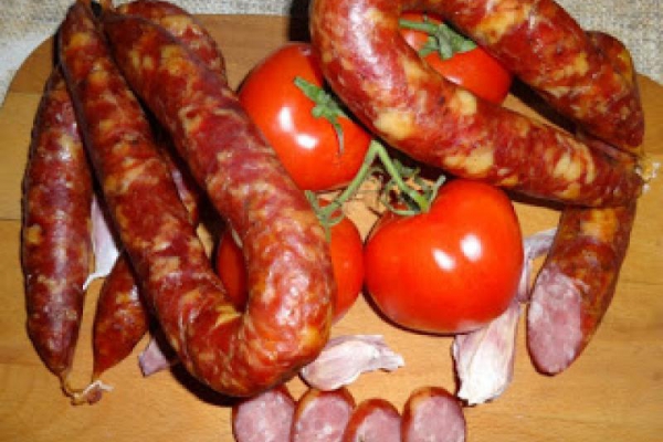 Świąteczna kiełbasa pieprzowa, podpiekana według Marioli.