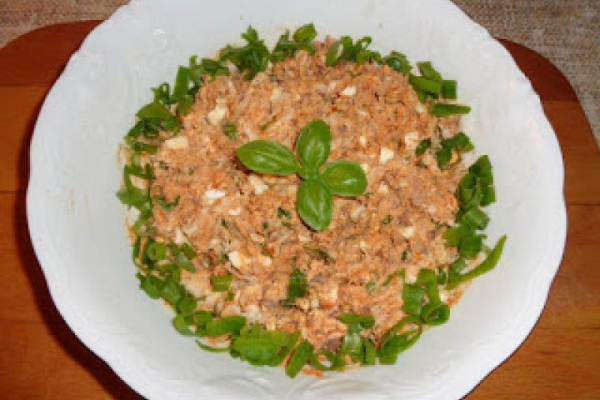 Pasta z makreli wędzonej, paprykowa.
