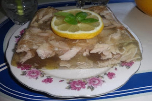 Galareta z kurczaka.