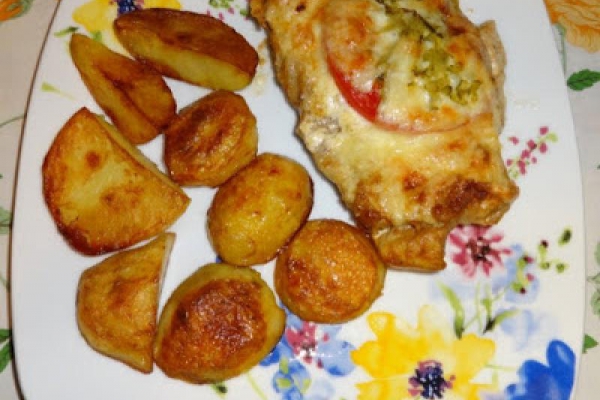 Pieczone steki wieprzowe.