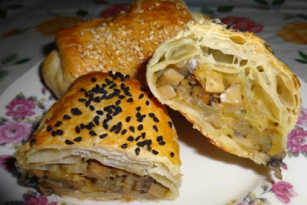 Krokiety z farszem pieczarkowym.