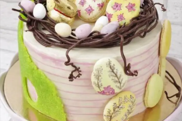 Tort Wielkanocny – jak wykonać te ozdoby?