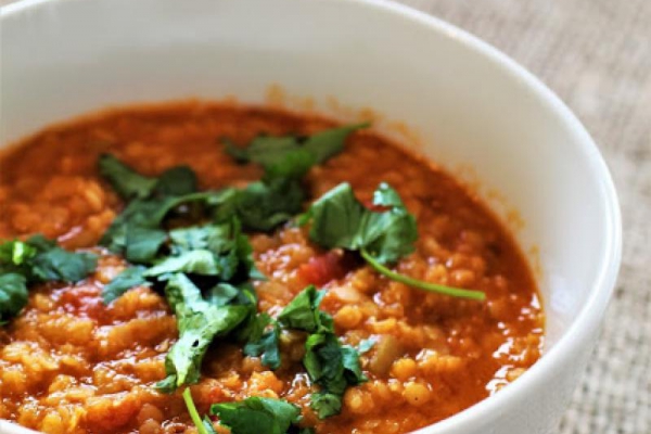 Red Lentil Dhal - hinduska zupa z czerwonej soczewicy