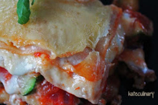 059. lasagne z mięsem i warzywami