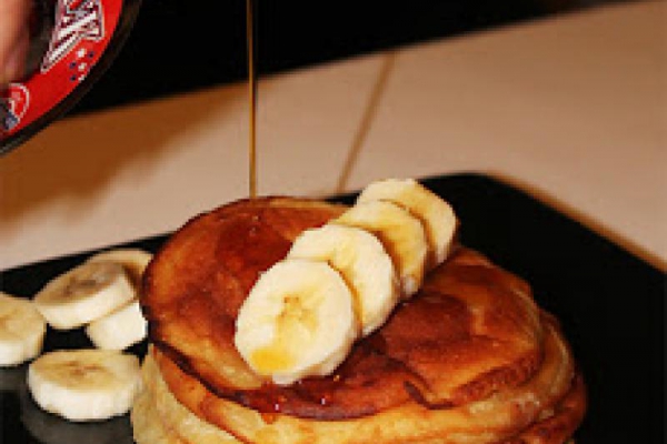 056. pancakes bez wody gazowanej z syropem klonowym