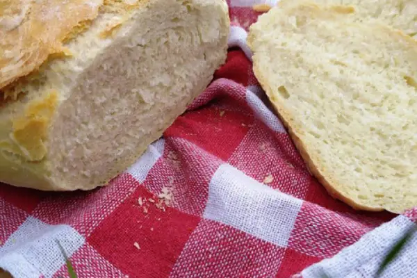 Chleb pszenny - najprostszy przepis