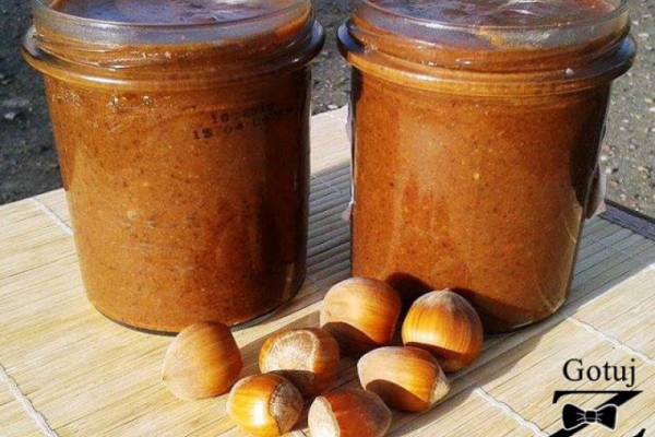 Domowa nutella z orzechów laskowych