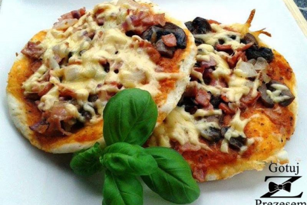 Smakowite pizzerki