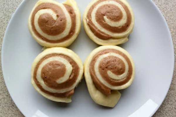 Chińskie bułeczki gotowane na parze (Mantou)
