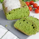 Zielony chleb szpinakowy