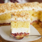 Śmietanowiec z dżemem...