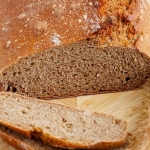 Chleb orkiszowy nocny