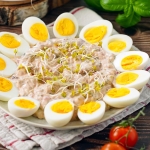 Jajka z sosem tysiąca...