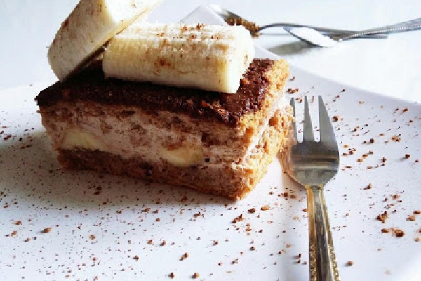 Ciasto z bananami i czekoladą