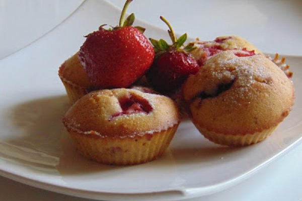 Muffinki z truskawkami