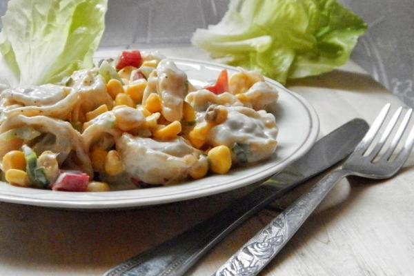 Sałatka z tortellini