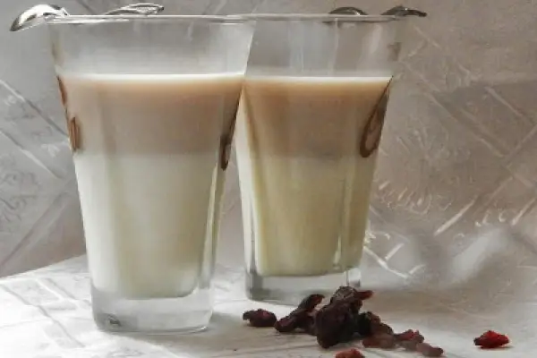 Jogurtowe serniczki w szklankach