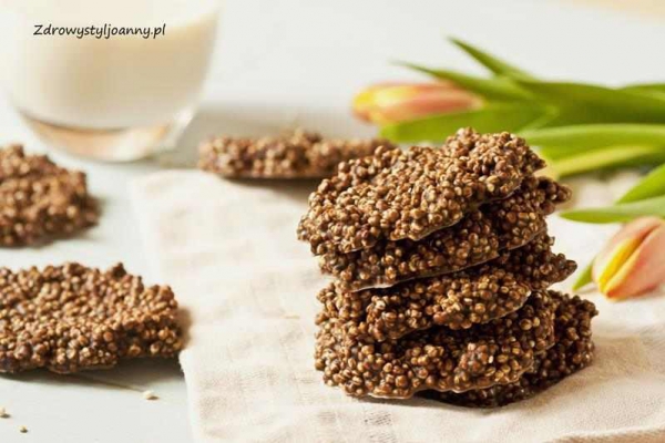 Czekoladowe ciasteczka z kaszą quinoa.