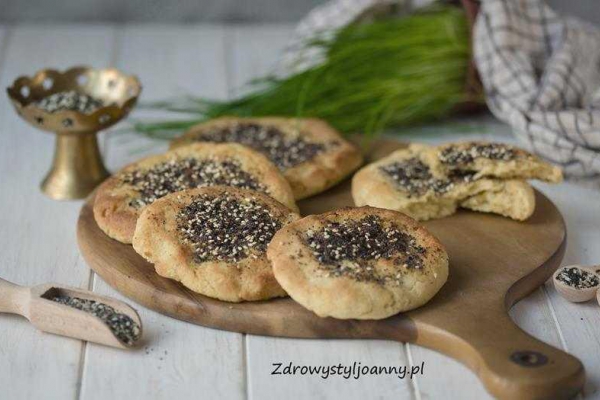 Płaski chleb ziemniaczany. Chleb bez glutenu.