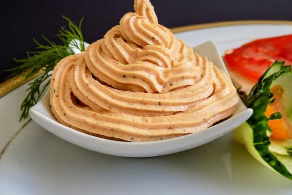 Pasta kanapkowa z serkiem
