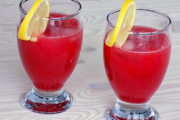 Lemoniada z arbuza i cytryny