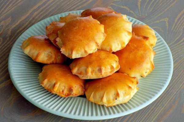 Drożdżowe bułeczki burrito – pikantne