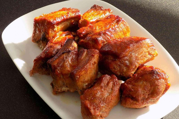 Żeberka pieczone w piekarniku