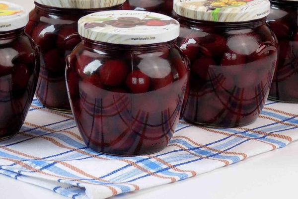 Kompot z czereśni na zimę