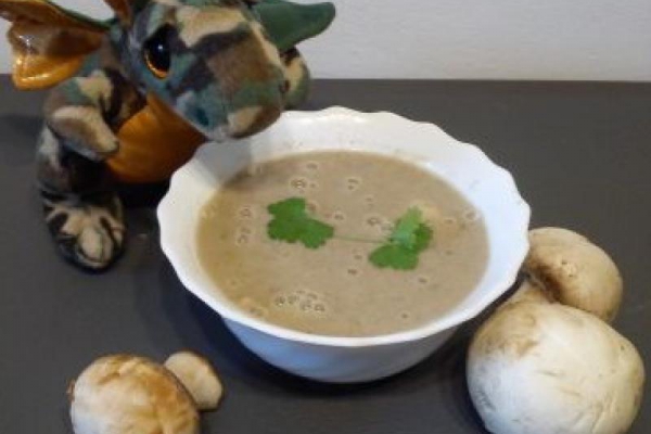 Zupa krem z pieczarek
