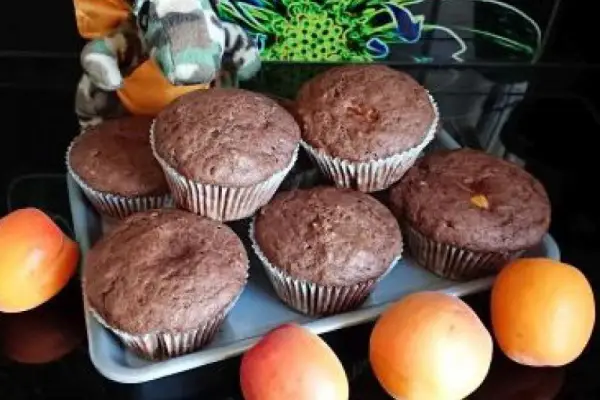 Kakaowe muffinki z morelową niespodzianką