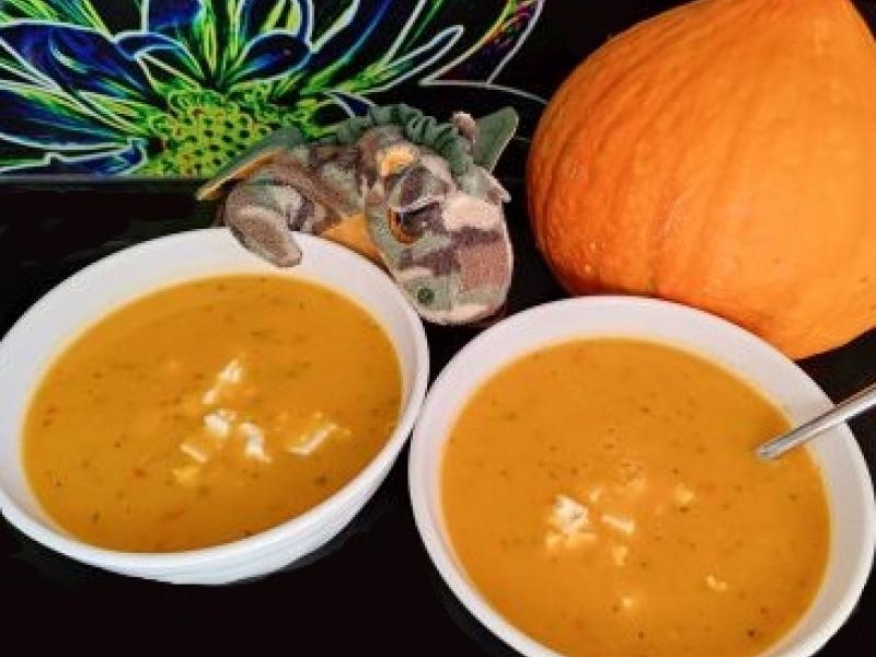 Zupa dyniowo-warzywna