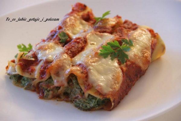 Cannelloni ze szpinakiem i ricottą.