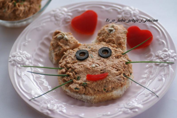 Pasta z tuńczyka i twarogu