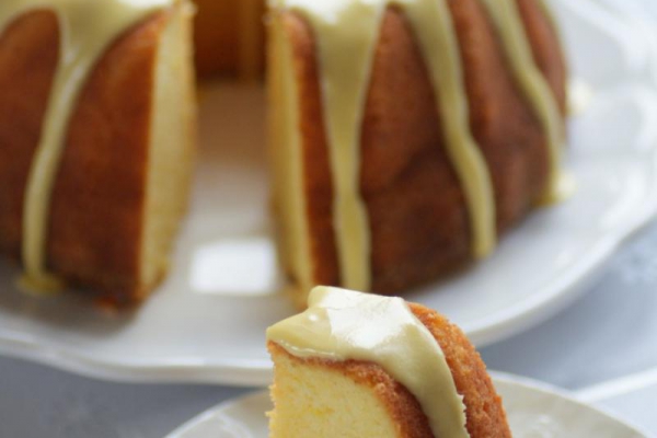 Babka cytrynowa