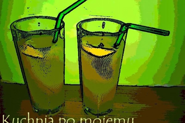 Wybuchowy drink różowy. Jak Martini Rosato to tylko z granatem