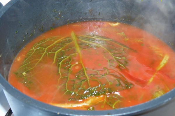 Włoska kapusta tradycyjnie faszerowana na dwa sposoby