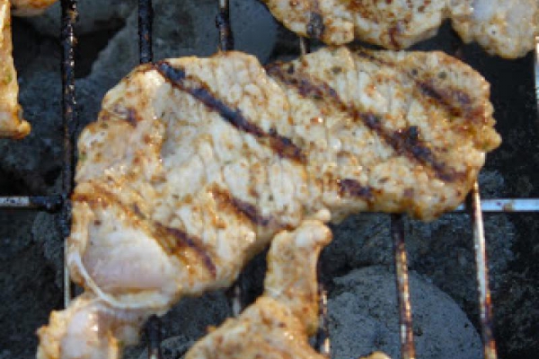 Schabowy się opala, czyli kotleciki ze schabu środkowego pieczone na grillu